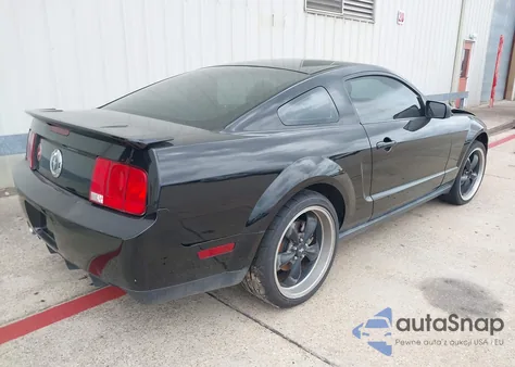 2007 Ford Mustang V6 Deluxe/V6 Premium z USA, uszkodzony, nr VIN 1ZVFT80N075329464
